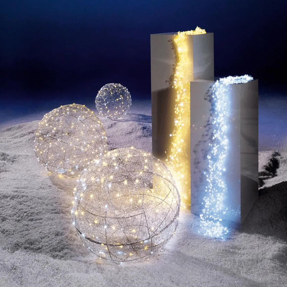 Bola Con Iluminación LED Caliente Intermitente, 60 Cm
