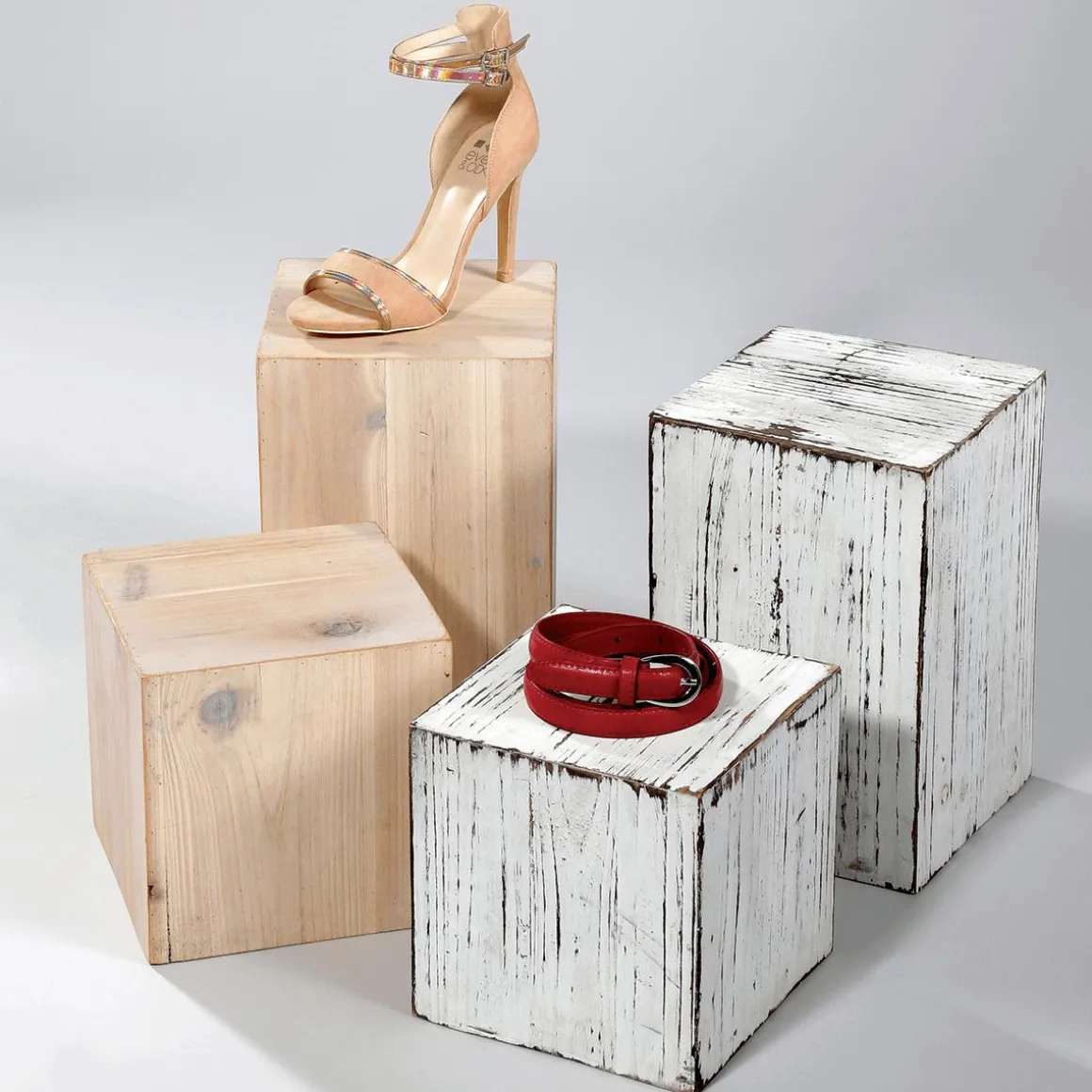 Conjunto De Minicolumnas De Madera Naturaleza