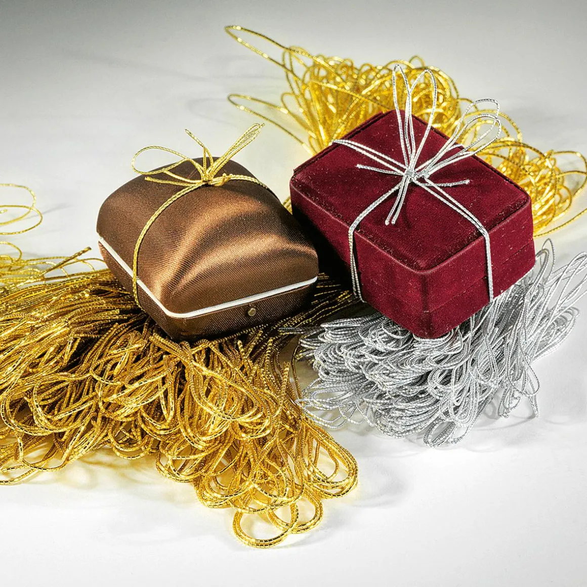 Lazo Decorativo Dorado Longitud 25 Cm, 100 Piezas